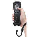 Wii Remote-kontroll med inbyggd Wii Motion Plus, svart